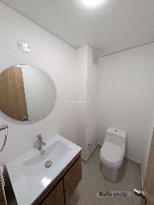Apartamento de 3 alcobas en arriendo en Cedro Golf, Bogotá, 103 m² · foto 7 de 16