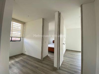 Apartamento en venta en Los Andes, Bogotá · foto 6 de 8