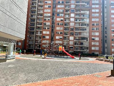 Apartamento de 3 alcobas en venta en Santa Teresa, Bogotá, 94 m² · foto 17 de 19