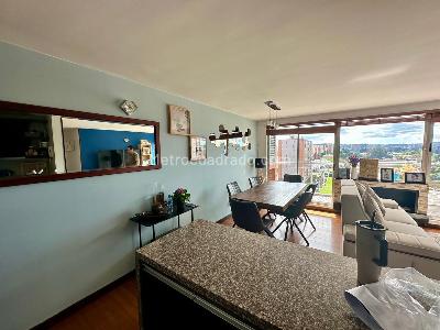 Apartamento de 3 alcobas en venta en Santa Teresa, Bogotá, 94 m² · foto 3 de 19