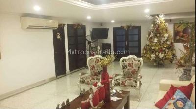 Casa de 4 alcobas en venta en San Vicente, Barranquilla, 675 m² · foto 3 de 7