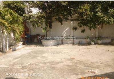 Casa de 4 alcobas en venta en San Vicente, Barranquilla, 675 m² · foto 5 de 7