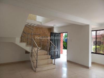 Casa de 3 alcobas en venta en Villa Country, Barranquilla, 276 m² · foto 3 de 16
