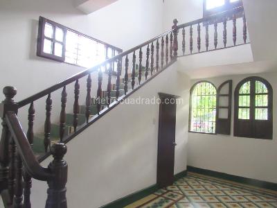 Casa de 3 alcobas en arriendo en El Prado, Barranquilla, 590 m² · foto 2 de 8