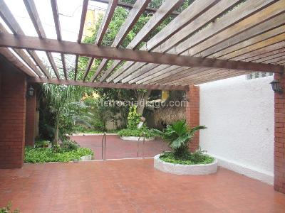 Casa de 3 alcobas en arriendo en El Prado, Barranquilla, 590 m² · foto 6 de 8