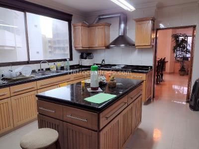 Apartamento de 3 alcobas en venta en Alto Prado, Barranquilla, 344 m² · foto 4 de 20