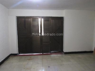 Casa de 4 alcobas en venta en La Concepcion, Barranquilla, 400 m² · foto 3 de 10