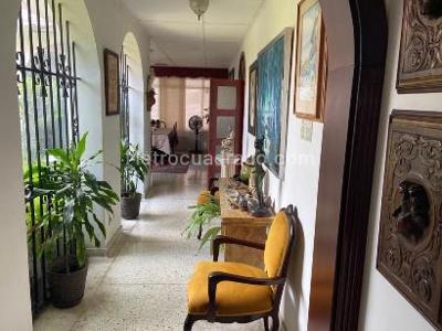 Casa de 4 alcobas en venta en El Prado, Barranquilla, 380 m² · foto 8 de 10