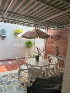 Casa de 4 alcobas en venta en El Prado, Barranquilla, 380 m² · foto 9 de 10