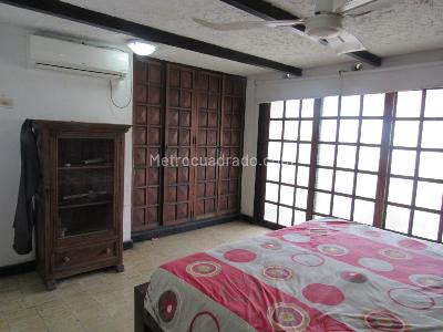 Casa de 3 alcobas en arriendo en San Vicente, Barranquilla, 235 m² · foto 5 de 9