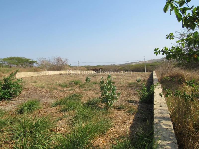 Lote en Venta, Altos De Caujaral, Barranquilla - Más