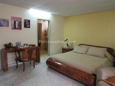 Apartamento de 3 alcobas en venta en Alto Prado, Barranquilla, 254 m² · foto 11 de 14