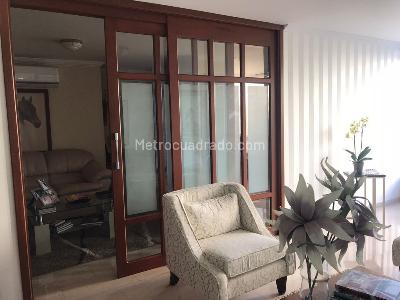 Apartamento de 3 alcobas en venta en Alto Prado, Barranquilla, 183 m² · foto 2 de 13