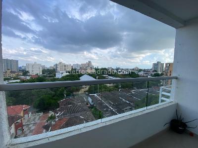 Apartamento en venta en Los Alpes, Barranquilla · foto 2 de 9