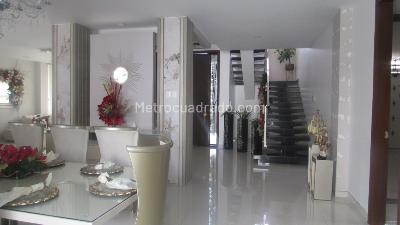 Casa de 4 alcobas en venta en Villa Campestre, Barranquilla, 400 m² · foto 2 de 20