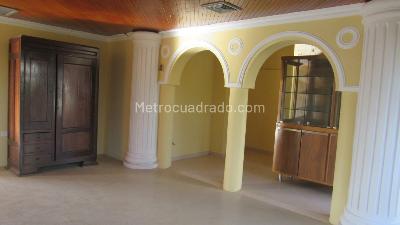 Apartamento de 3 alcobas en venta en Altos De Riomar, Barranquilla, 283 m² · foto 3 de 9
