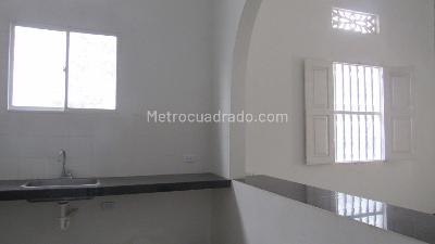 Casa de 5 alcobas en venta en Altos Del Prado (Norte), Barranquilla, 170 m² · foto 4 de 9