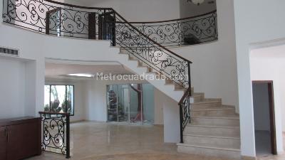 Casa en Arriendo, Altos De Riomar, Barranquilla en Barranquilla, de Finanzal S.a.