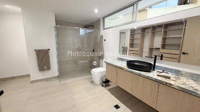 Apartamento de 3 alcobas en venta en Alto Prado, Barranquilla, 260 m² · foto 5 de 7