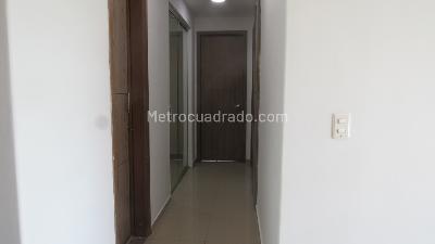 Apartamento en arriendo en Ciudad Jardin, Barranquilla · foto 3 de 8