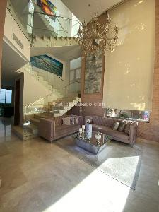 Casa de 4 alcobas en venta en Villa Campestre, Barranquilla, 332 m² · foto 2 de 14