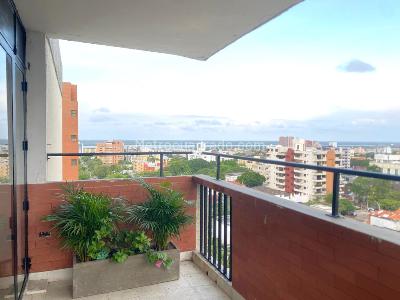 Apartamento de 3 alcobas en venta en Alto Prado, Barranquilla, 200 m² · foto 5 de 12