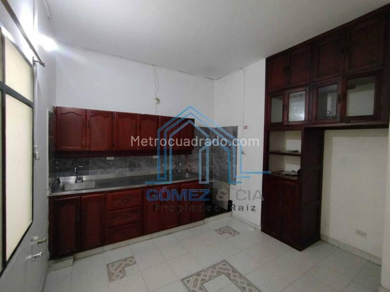 Spacious 2BR Apartment in Santa Teresita