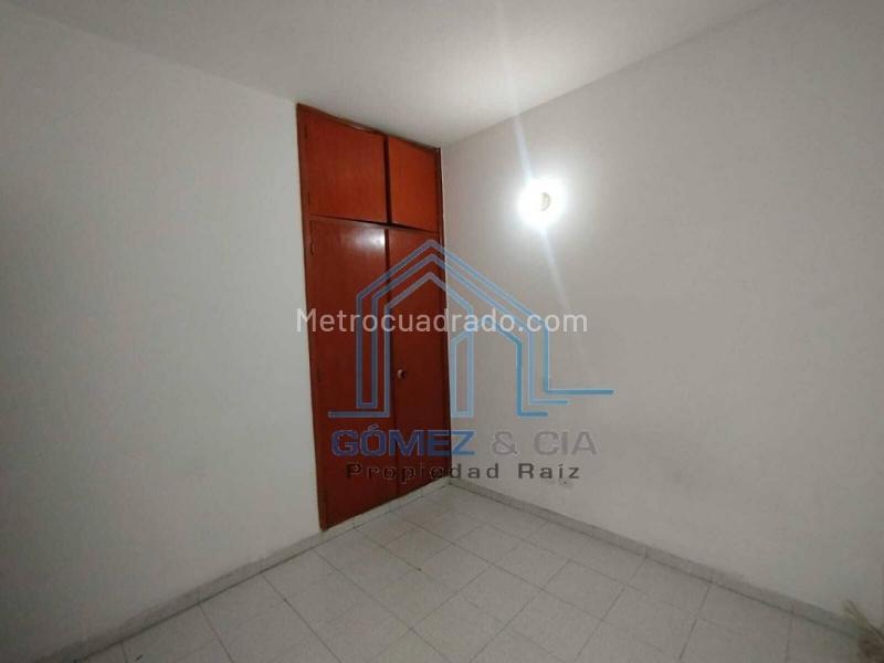 Spacious 2BR Apartment in Santa Teresita - 5