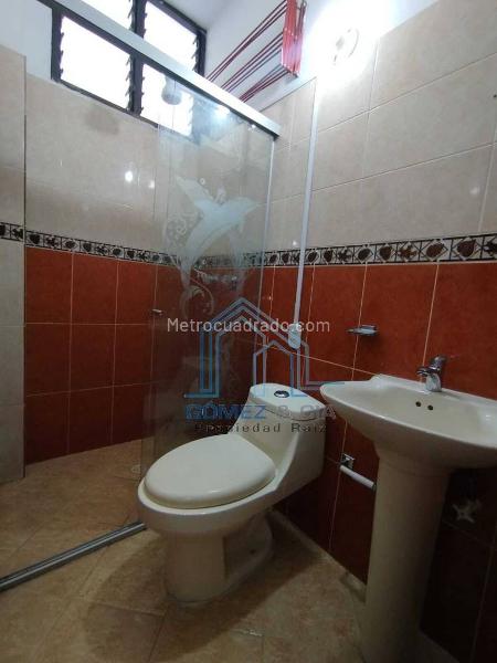 Spacious 2BR Apartment in Santa Teresita - 8