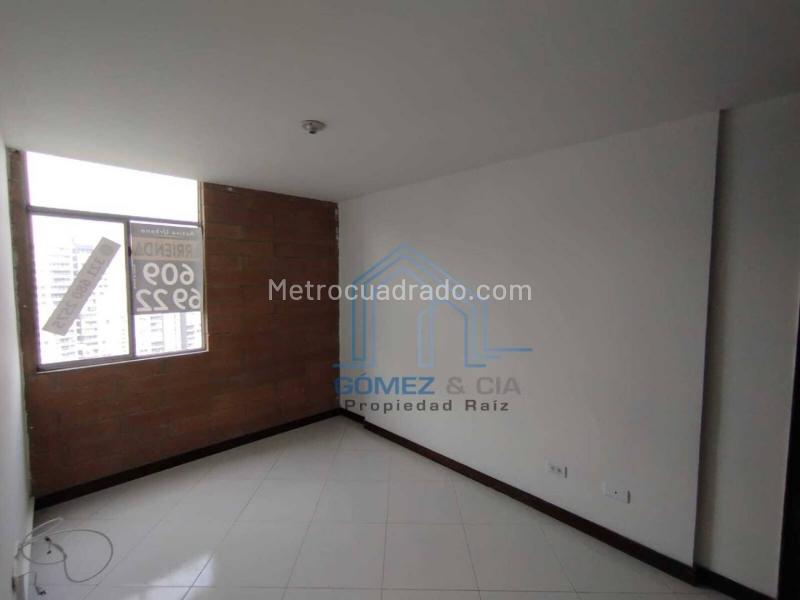 Apartamento de 3 Alcobas con Vista en La Loma del Indio - 9