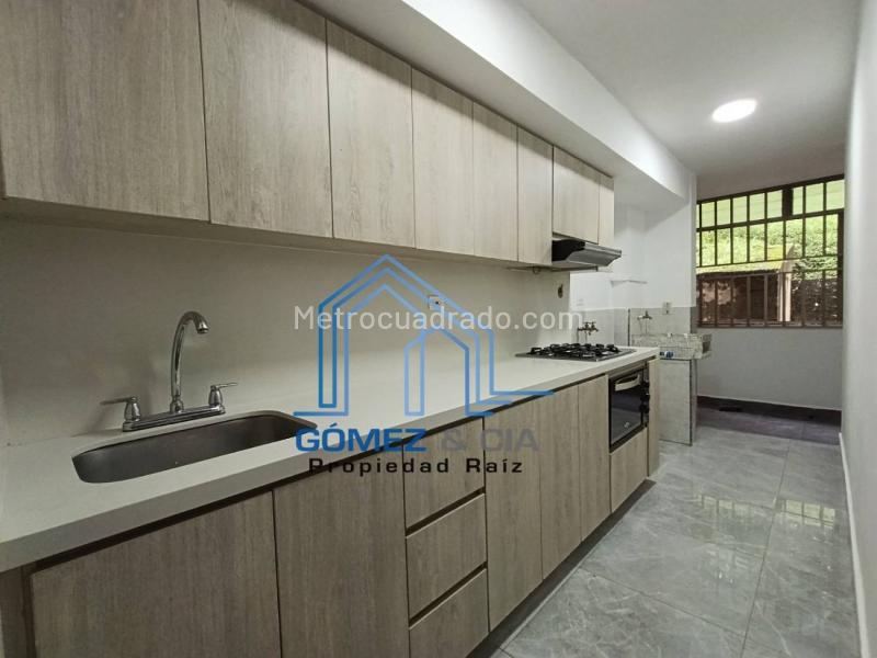 Renovated 3BR Apartment with Pool in La Frontera - 9