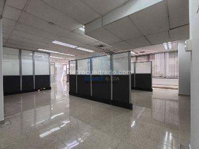 Oficina en Arriendo, Milla De Oro, Medellín