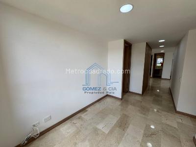 Apartamento de 3 alcobas en arriendo en El Poblado El Tesoro, Medellín, 165 m² · foto 18 de 20