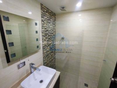 Apartamento de 3 alcobas en venta en Laureles, Medellín, 148 m² · foto 12 de 15