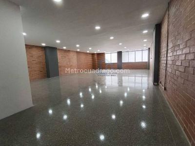 Office for rent in Guayabal, Medellín