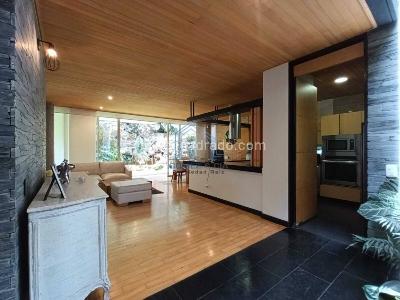 Casa en venta en Envigado, Envigado · foto 3 de 20