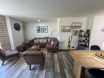 Apartamento en venta en Loma Del Esmeraldal, Envigado · foto 3 de 13