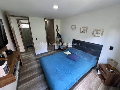 Apartamento en venta en Loma Del Esmeraldal, Envigado · foto 8 de 13