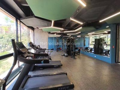 Apartamento en arriendo en Lalinde, Medellín · foto 14 de 14