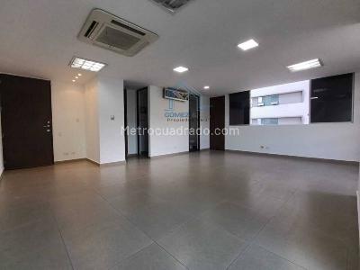 Office for rent in Milla De Oro, Medellín