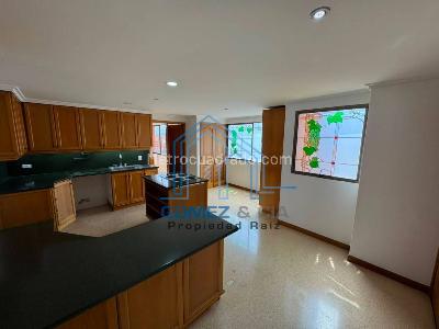 Apartamento en venta en Laureles, Medellín · foto 6 de 20