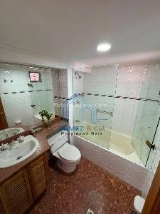 Apartamento en venta en Laureles, Medellín · foto 8 de 20