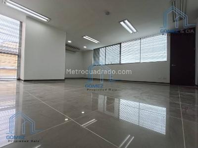 Office for rent in Milla De Oro, Medellín