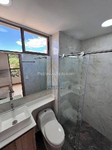 Apartamento de 3 alcobas en arriendo en El Tesoro, Medellín, 165 m² · foto 16 de 20