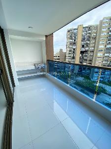 Apartamento de 3 alcobas en venta en Altos Del Parque, Barranquilla, 94 m² · foto 2 de 10