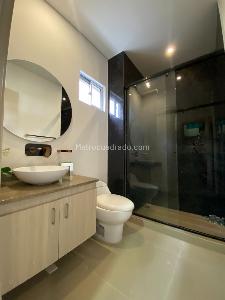 Apartamento de 3 alcobas en venta en Golf Alto Prado, Barranquilla, 198 m² · foto 3 de 6