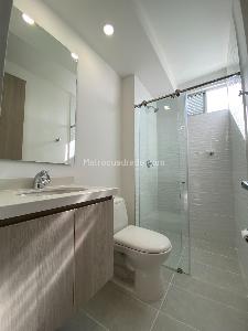 Apartamento de 3 alcobas en venta en Altos Del Parque, Barranquilla, 85 m² · foto 5 de 10