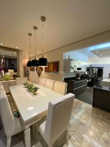 Casa de 4 alcobas en venta en El Tabor, Barranquilla, 426 m² · foto 3 de 12