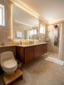 Casa de 4 alcobas en venta en La Castellana, Barranquilla, 212 m² · foto 3 de 15