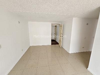Apartamento de 3 alcobas en venta en El Recreo Usaquen, Bogotá, 67 m² · foto 6 de 13